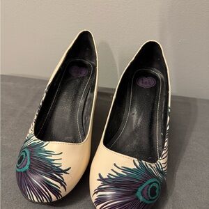 T.U.K Cream, Teal Purple Peacock Heels- Size 8